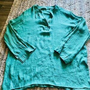 Green Long Sleeve Tunic Top